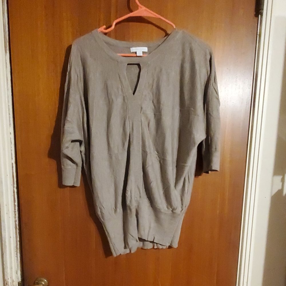 Keyhole sweater